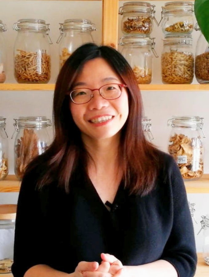 Shirley Chong — Chinese Medicine Practitioner & Pharmacist